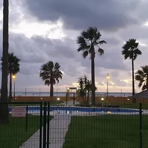La Tortuga I, Encantador Con Garaje En Primera Linea De Playa , Tarifa Spain
