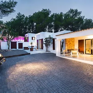Villa Mass Architect Country, San Rafael De Sa Creu